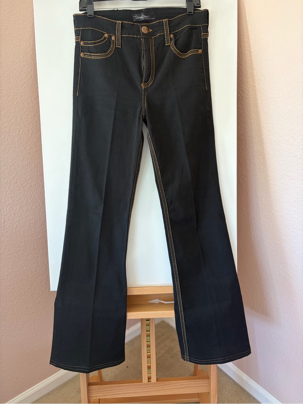 VTG Y2K Cache Contour Uknighted Royal Flare Denim Jeans Gold Stitch 4